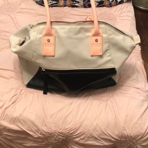 Lululemon tote